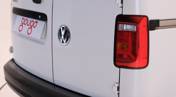 VOLKSWAGEN COMERCIALES LCV CADDY FURGON DERIVADO DE TURISM 2.0 TDI 75KW BLUEMOTION 102 4p