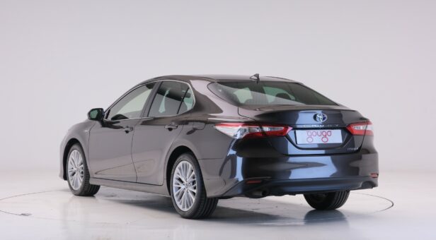 TOYOTA CAMRY SEDAN 2.5 HYBRID ADVANCE 218 4p