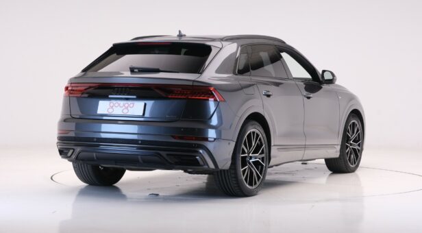 AUDI Q8 TODOTERRENO 3.0 50 TDI BLACK LINE PLUS QUATTRO TIP 286 5p