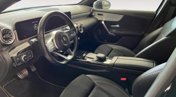 MERCEDES A-CLASS A 180 d COMPACTO