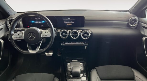 MERCEDES A-CLASS A 180 d COMPACTO