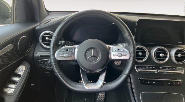 MERCEDES GLC-CLASS GLC 300 DE 4MATIC AMG Line