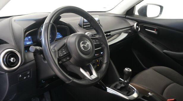 MAZDA MAZDA2 BERLINA CON PORTON 1.5 SKYACTIV-G 66KW SIGNATURE 90 5P