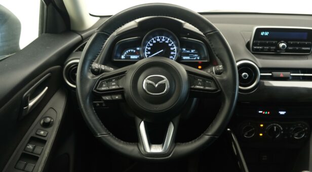 MAZDA MAZDA2 BERLINA CON PORTON 1.5 SKYACTIV-G 66KW SIGNATURE 90 5P