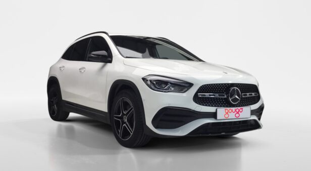 MERCEDES CLASE GLA -CLASS GLA 200 D AMG Line