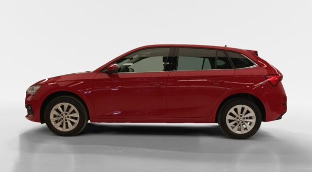 SKODA SCALA BERLINA CON PORTON 1.0 TSI 70KW AMBITION 95 5p