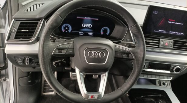 AUDI Q5 TODOTERRENO 2.0 40 TDI S TRONIC QUATTRO BLACK LINE 204 5p