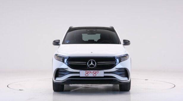 MERCEDES EQA 250 AMG Line