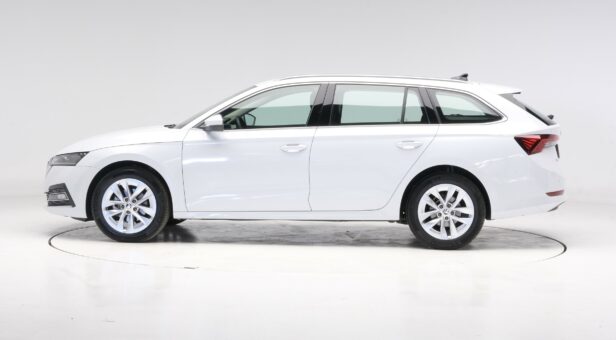 SKODA OCTAVIA COMBI SELECTION 2,0 TDI 85 KW (115 cv) MANUAL 6 VEL.