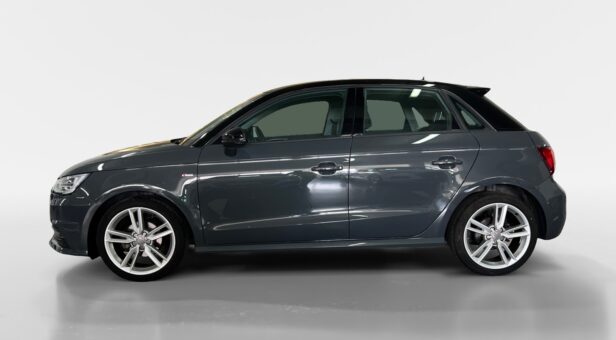 AUDI A1 BERLINA CON PORTON 1.0 TFSI ATTRACTION SPORTBACK 95 5p