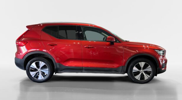 VOLVO XC40 1.5 T5 INSCRIPTION DCT 262 5p