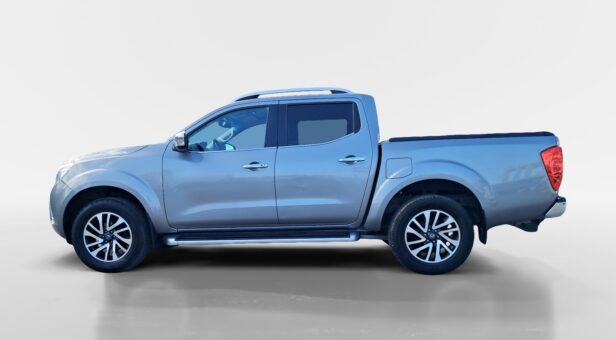 NISSAN NAVARA PICKUP 2.3 DCI 118KW VISIA DC 4WD DLR PROT 160 4p