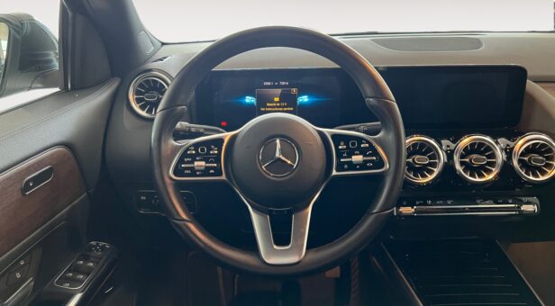 MERCEDES GLA -CLASS GLA 200 d 4MATIC PROGRESSIVE