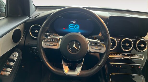 MERCEDES GLC-CLASS GLC 300 DE 4MATIC AMG Line