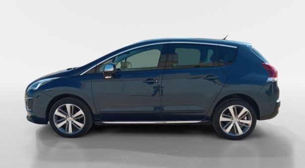 PEUGEOT 3008 BERLINA CON PORTON 1.2 PURETECH 130 ALLURE 130 5p