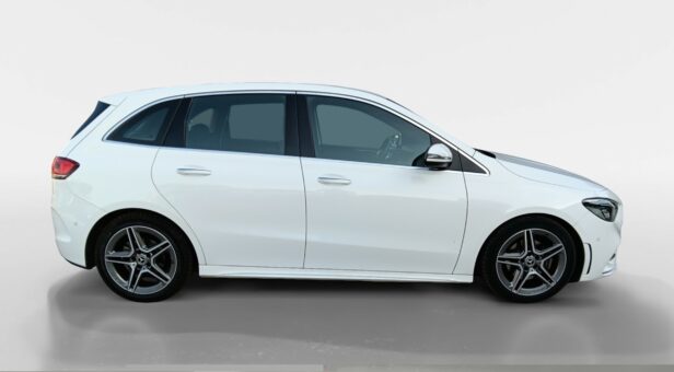 MERCEDES B-CLASS B 200 d AMG LINE