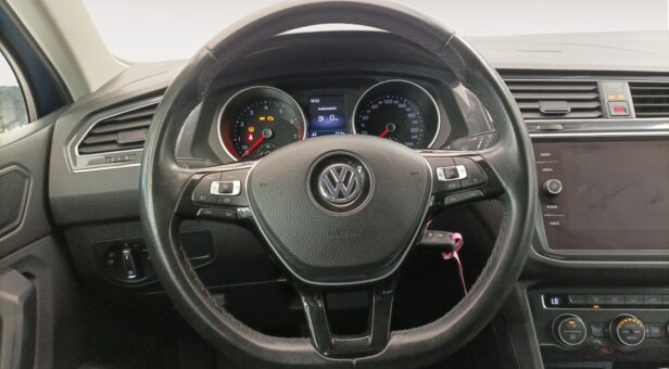 VOLKSWAGEN TIGUAN ADVANCE 1.5 TSI 110 KW (150 cv) 6 VEL.